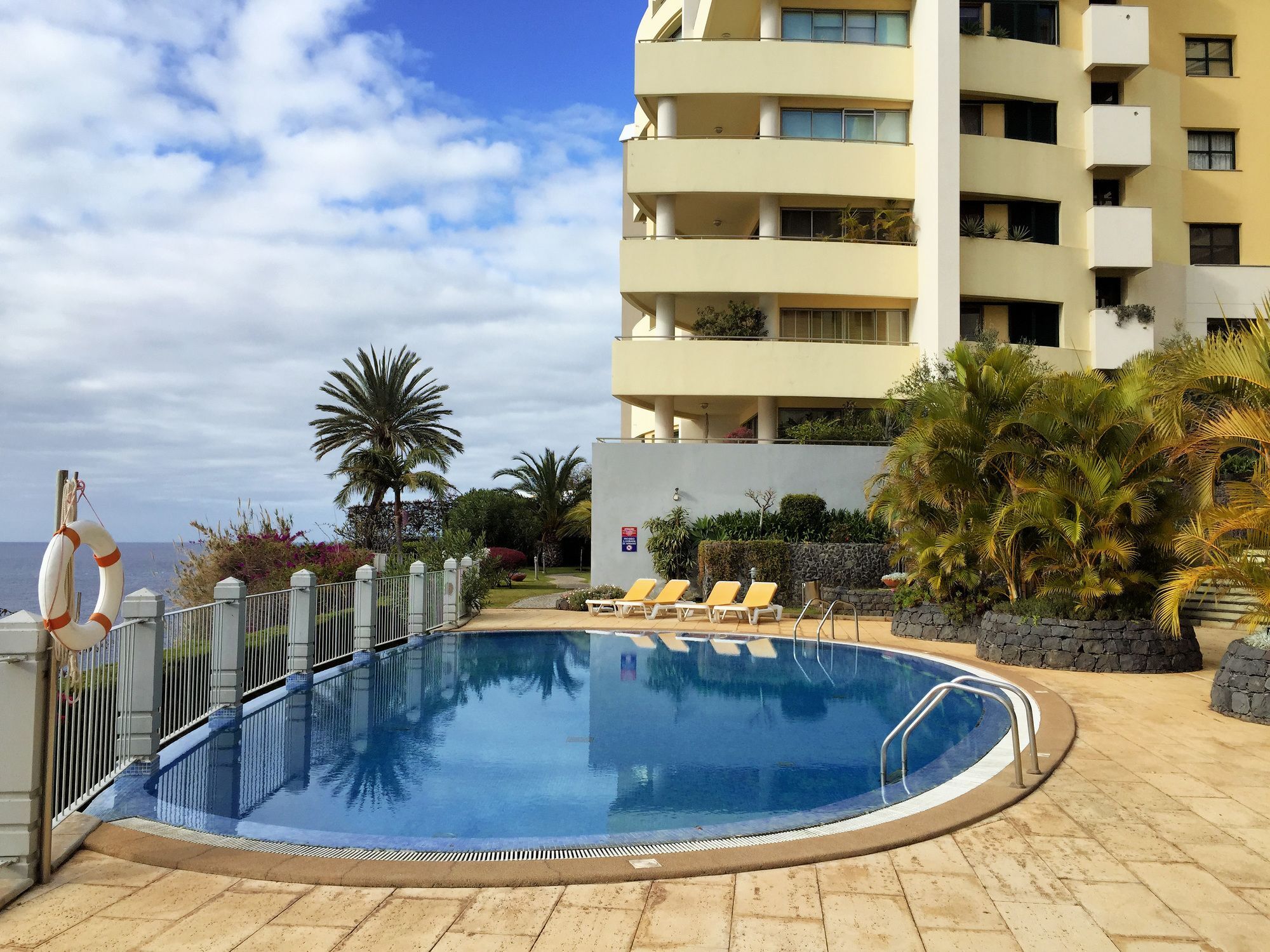 Finest Rentals - Beachfront Penthouse Funchal (Madeira) Exterior foto